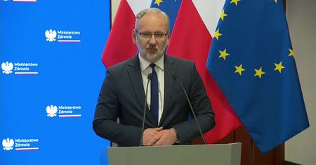 Minister zdrowia: Każda kobieta w Polsce ma prawo do aborcji w przypadku zagrożenia zdrowia lub życia