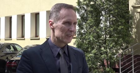 Trzyletnia Zuzanna walczy o życie w szpitalu. Rodzicom, którzy ją katowali, grozi dożywocie.