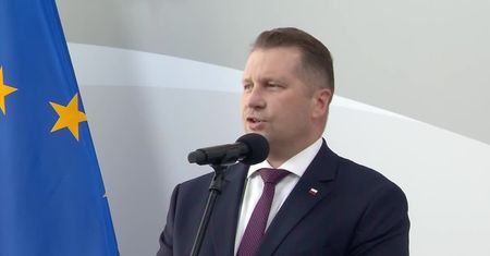 Minister edukacji o brakach nauczycieli: To normalny ruch kadrowy