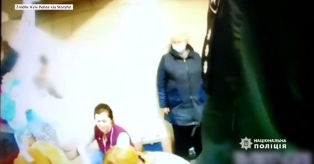 Niezwykły poród w Kijowie. 23-latka urodziła dziecko na stacji metra.