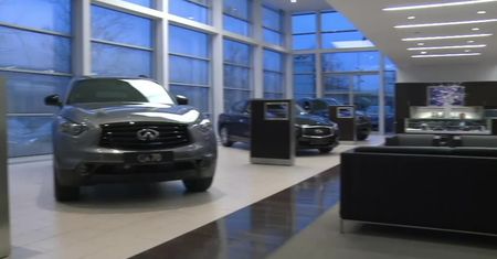 Spore nadzieje i spore obawy. Nowe przepisy martwią dealerów samochodowych.
