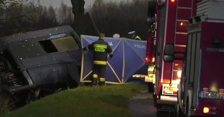 U dwóch osób lekarz stwierdził zgon”. Wypadek busa pod Chańczą.