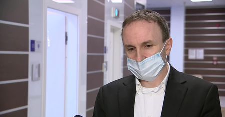 Zwolniona za zaszczepienie burmistrza. Pracownicy szpitala w Zgorzelcu grożą strajkiem