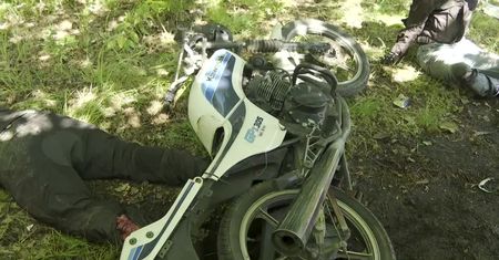 Zainscenizowany wypadek w Katowicach. Policjanci sprawdzali ilu kierowców zatrzyma się, by pomóc