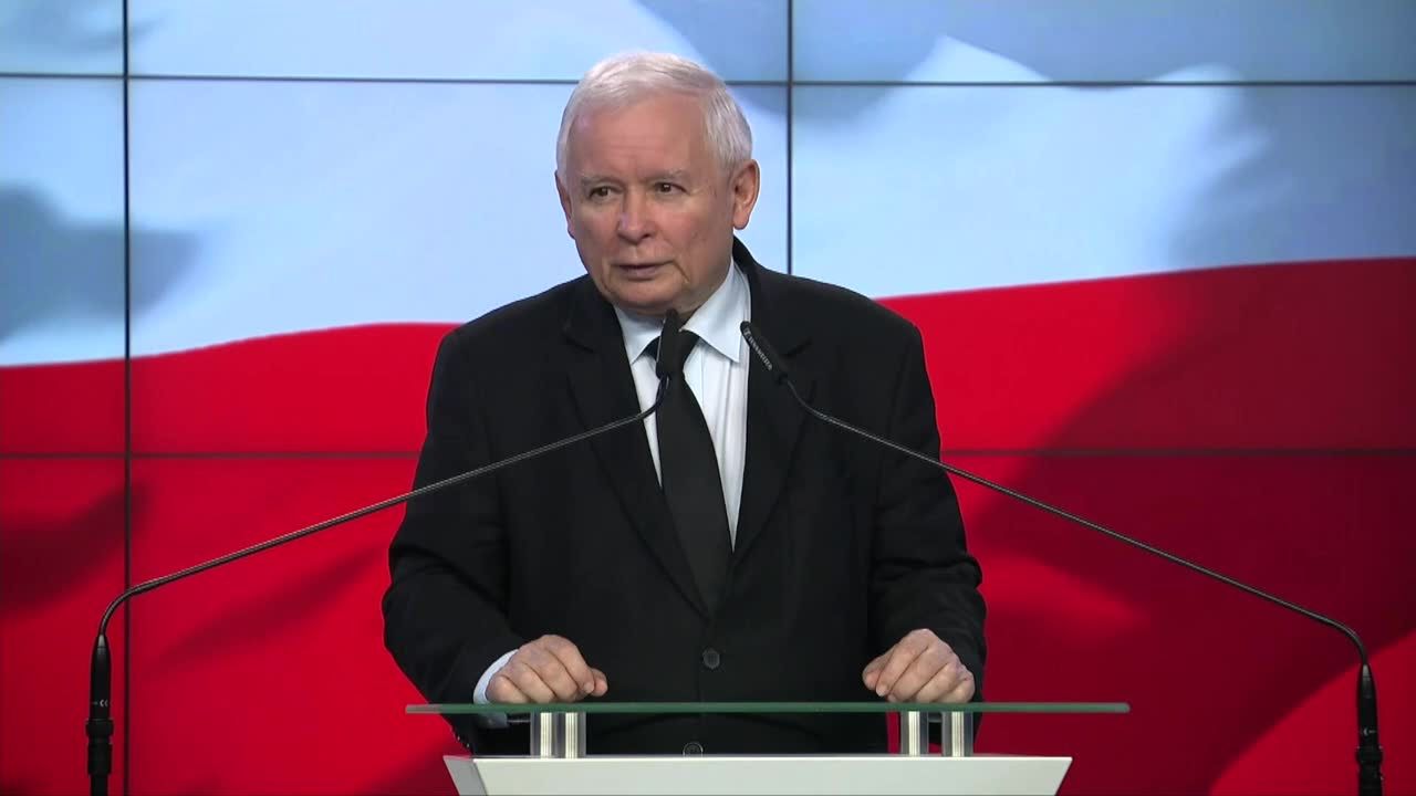 J. Kaczyński wygłosił oświadczenie, poparł kandydata w lokalnych wyborach, na pytania o Odrę nie odpowiedział