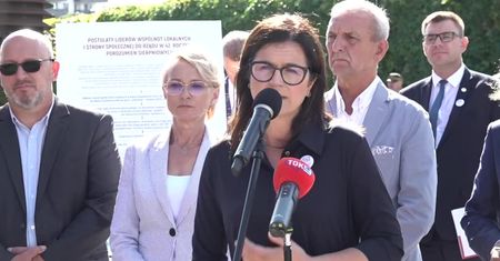 “Domagamy się dialogu i porozumienia”. Obrady Okrągłego Stołu Samorządowego w Gdańsku