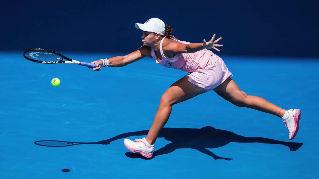 Magda Linette i Bernarda Pera pokonały ubiegłoroczne finalistki French Open.