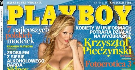 Królowa porno pomniejszyła swój biust!