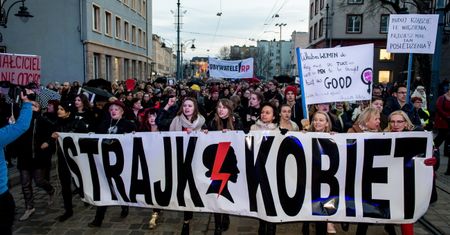 Szokujące hasła na strajku kobiet 8 marca