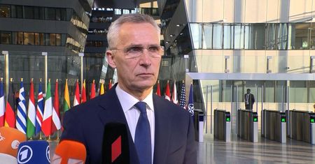 Szef NATO Jens Stoltenberg: nie wyślemy na Ukrainę natowskich żołnierzy, ani samolotów.