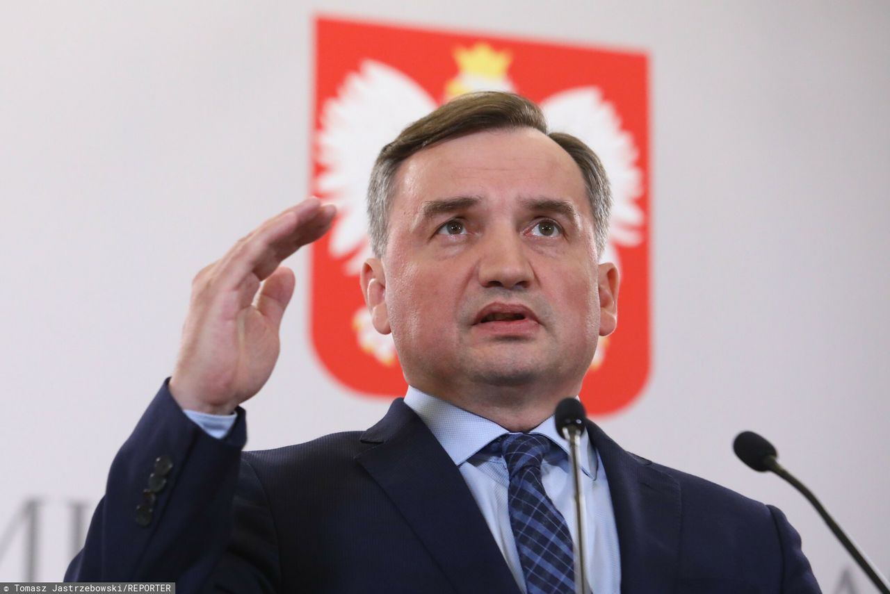 Ziobro zaostrzył kurs wobec Unii? Marek Belka: Igramy z ogniem