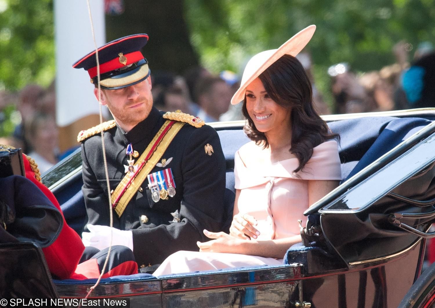 Meghan Markle i książę Harry  - Trooping the Colour 2018