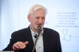 Koronawirus w Polsce. Prof. Horban: Serdecznie pozdrawiam ruch antyszczepionkowy