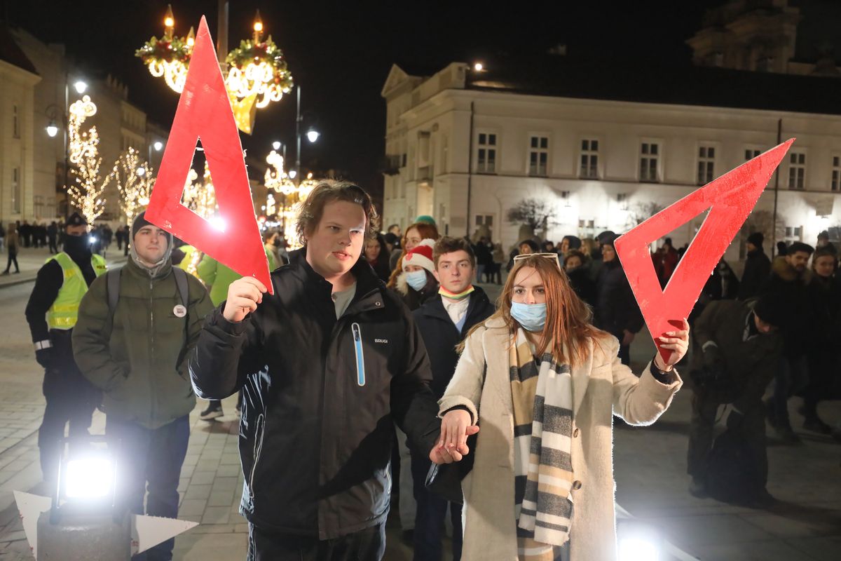 Siostrzeniec premiera protestował w Warszawie. "Liczę na weto prezydenta" 