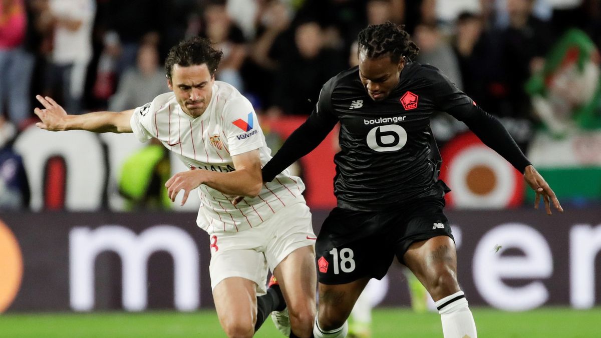 PAP/EPA / Julio Munoz / Na zdjęciu: Thomas Delaney i Renato Sanches 