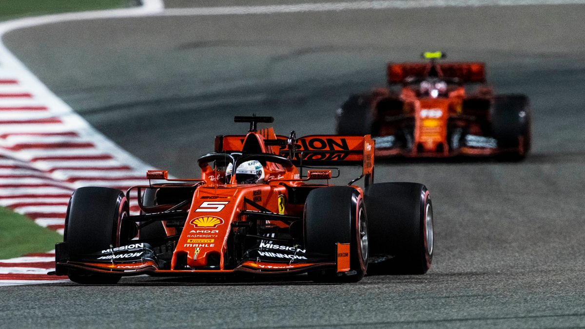 Materiały prasowe / Ferrari / Na zdjęciu: Sebastian Vettel i za nim Charles Leclerc