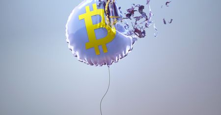 Bitcoin mocno w dół. Kryptowaluta spadła o blisko 17 procent