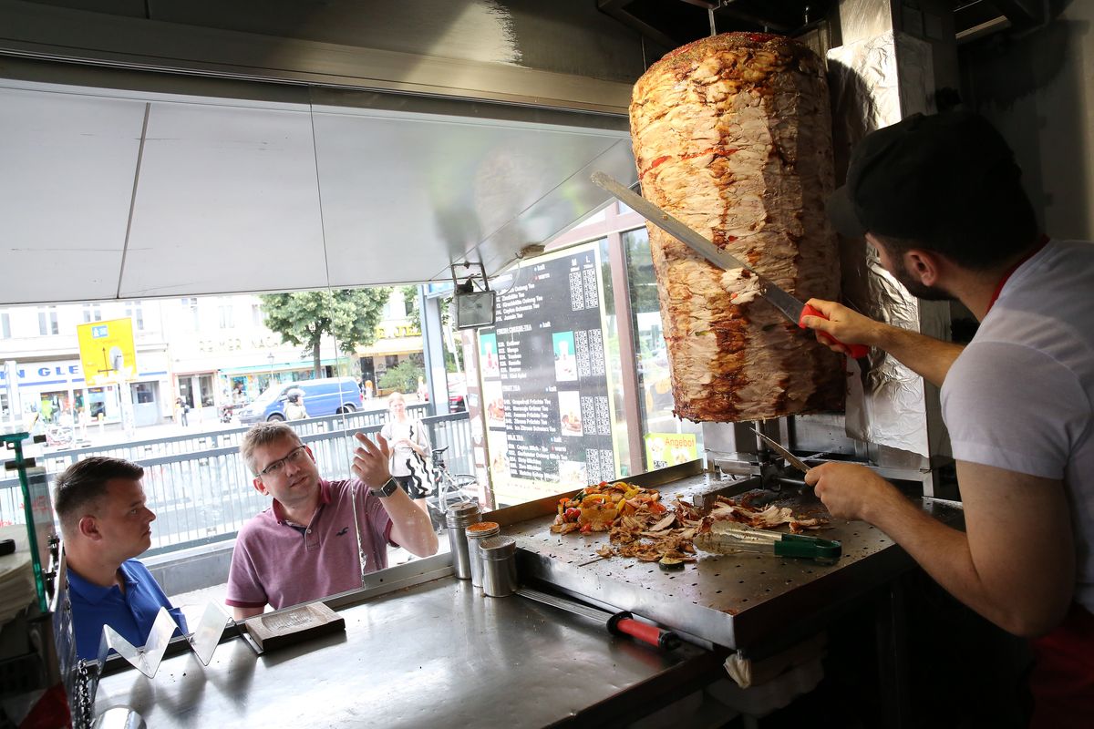 W Berlinie zjadanych jest 400 tys. kebabów dziennie 
