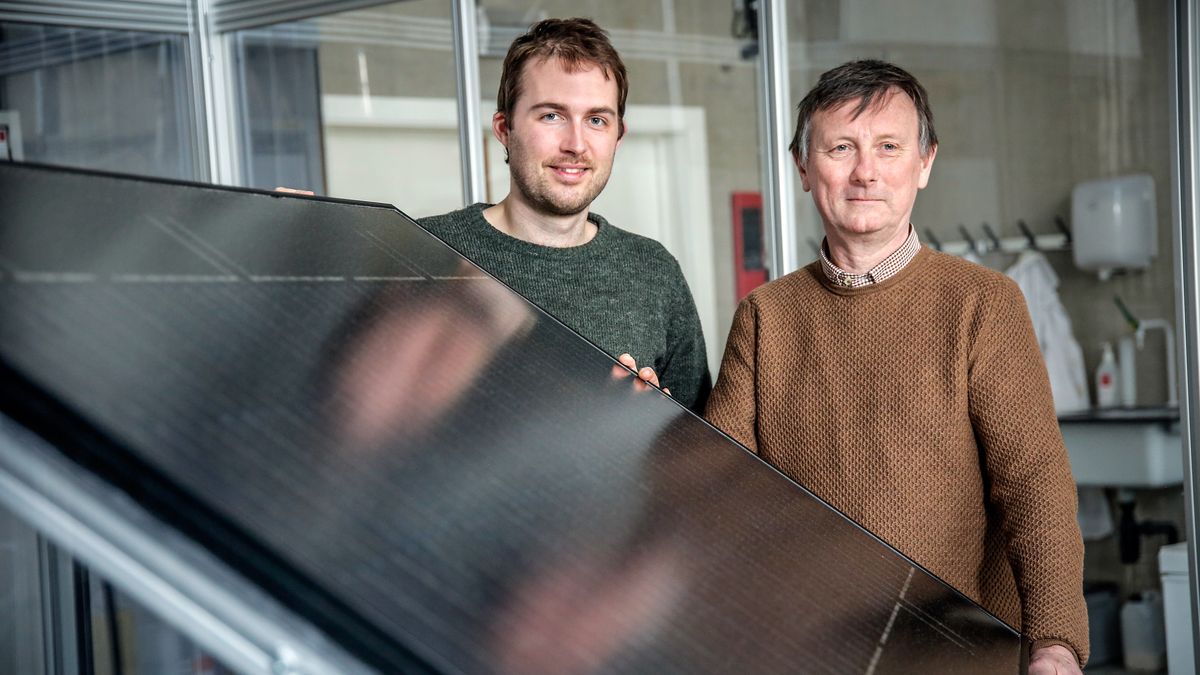 Panel słoneczny produkujący wodór