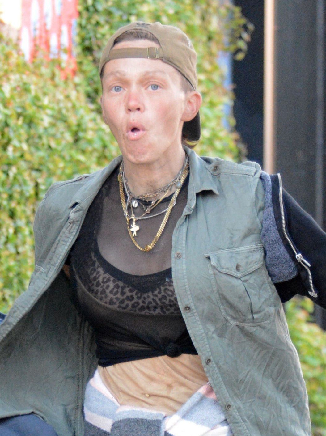 Loni Willison przemierza ulice Santa Monica