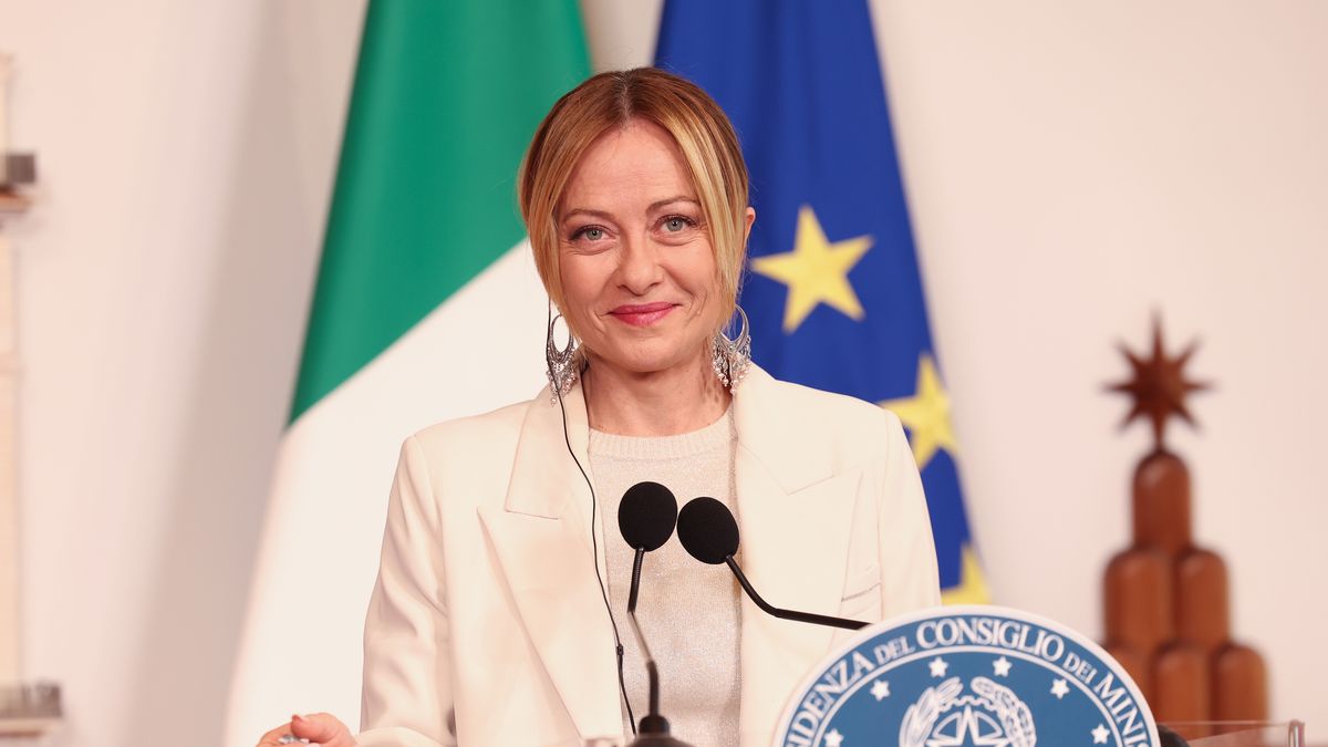 ROME, ITALY - 2026/05/07: Prime Minister Giorgia Meloni speaks during the post-summit. Prime Minister Giorgia Meloni welcomed the Polish Prime Minister Donald Tusk to Palazzo Chigi for an institutional meeting dedicated to the main European issues and cooperation between Italy and Poland. (Photo by Marco Iacobucci/SOPA Images/LightRocket via Getty Images)