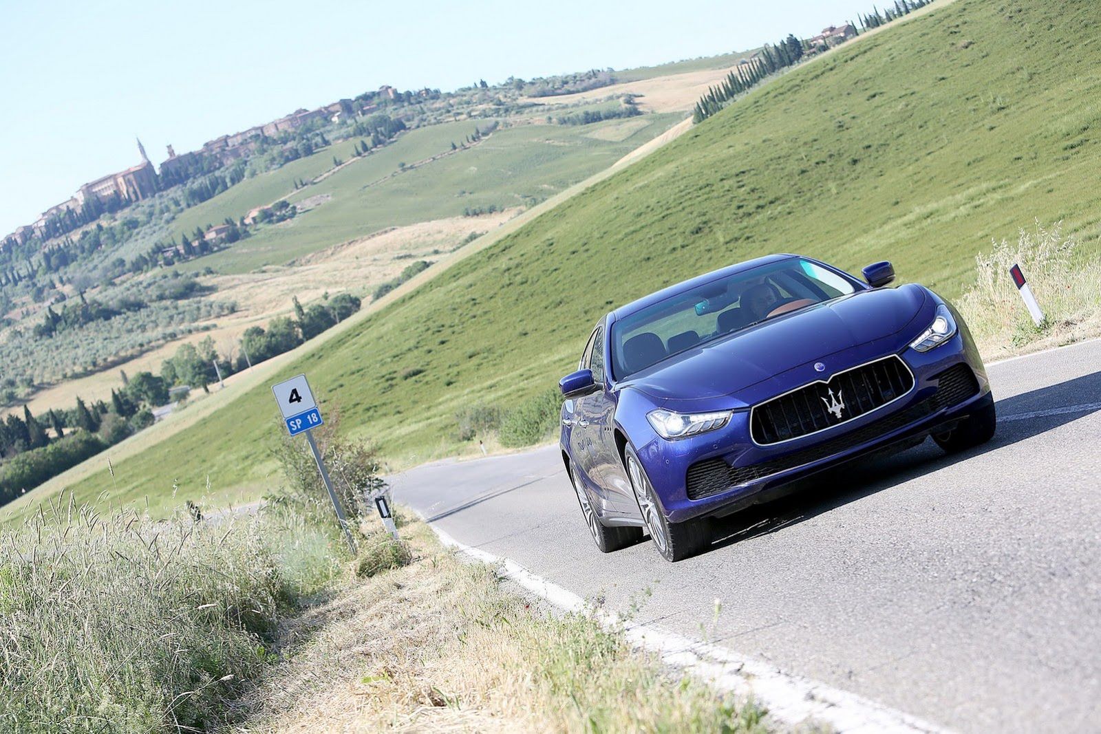 2014 Maserati Ghibli - Włosi wiedzą, co to piękno [galeria] 142