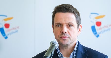 Trzaskowski: rząd zabrał nadzór nawet nad strażą miejską