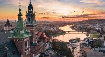 Pogoda w Krakowie. Prognoza na wtorek 21 kwietnia. Chłodno, poranny deszcz i rozpogodzenia