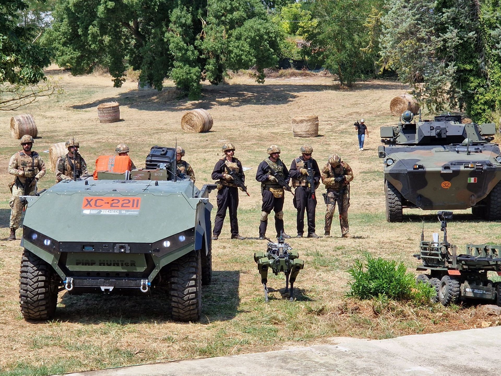 Włosi testują roboty bojowe. Jednym z nich jest maszyna z Polski