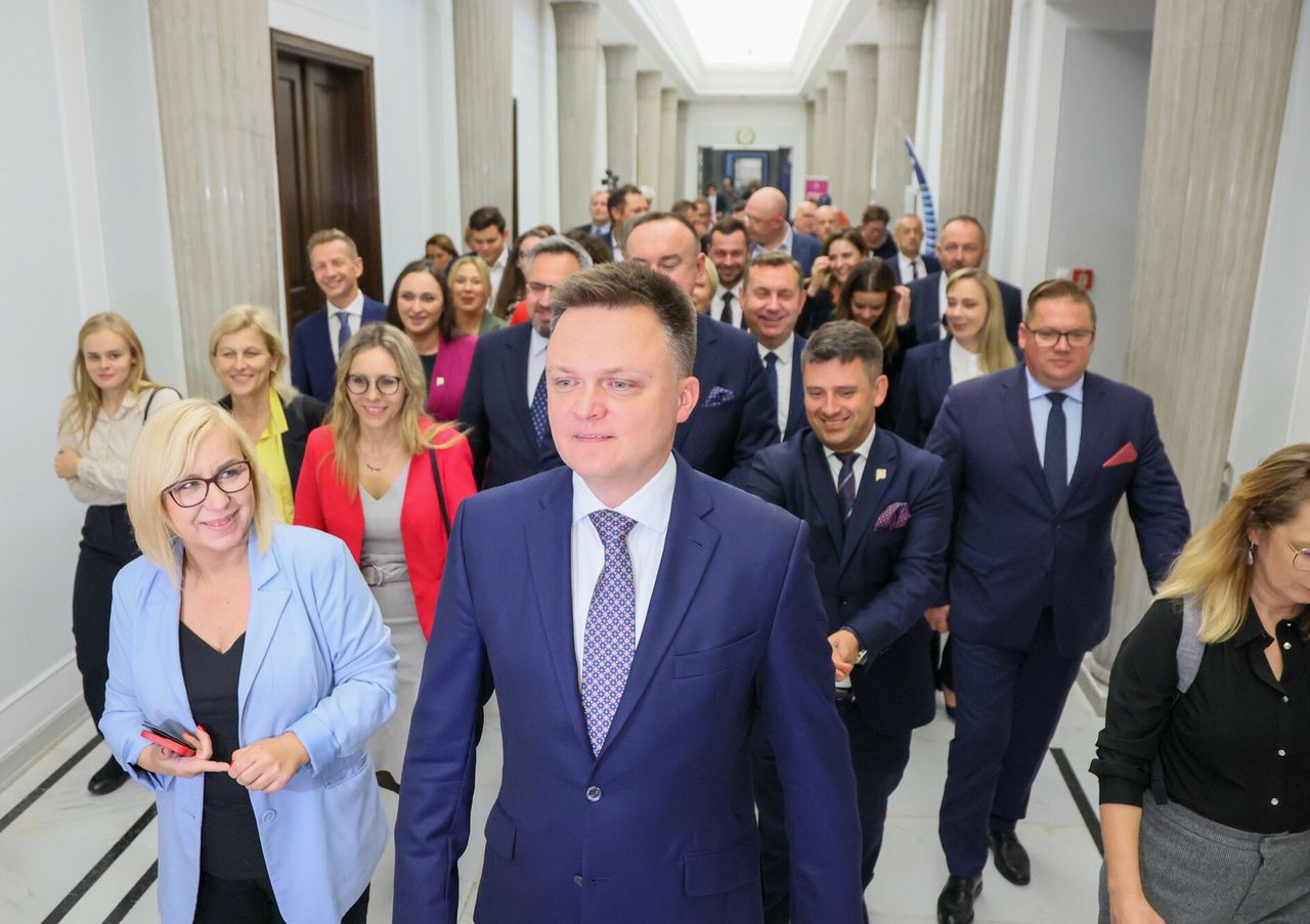 Wakacje kredytowe tylko dla garstki? Ekonomista o projekcie Polski 2050