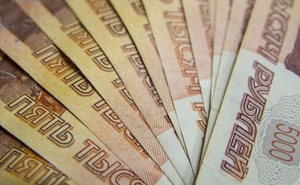 Zaskakująca prognoza. Kurs rosyjskiej waluty może skoczyć o 20 procent