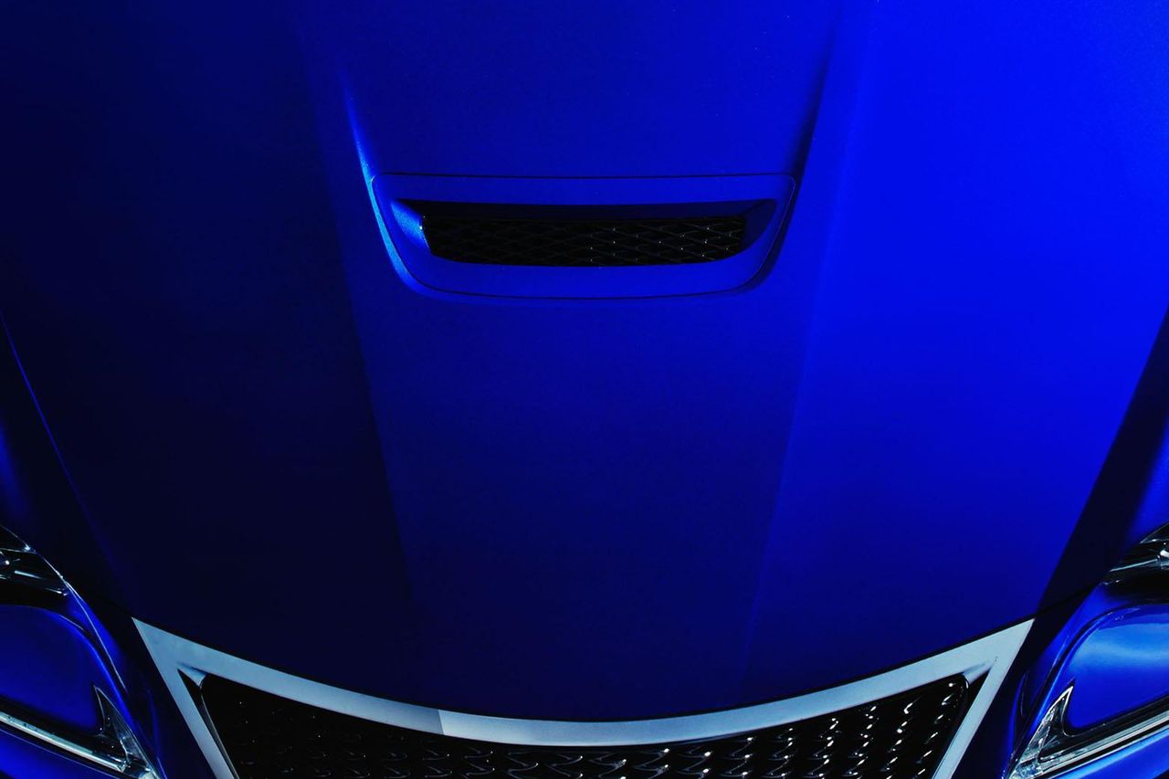 Lexus RC F – nowe zdjęcia zwiastujące mocne coupé