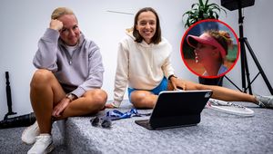 Poszło w świat. Tak opisała relację Świątek i Abramowicz