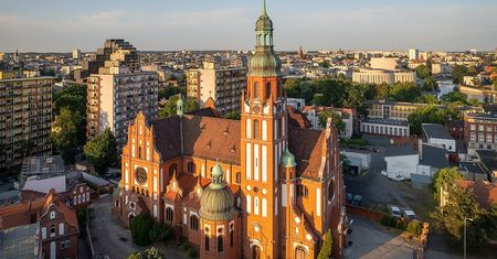 Zbyt głośne dzwony i samoloty na sprzedaż. Telegram z Bydgoszczy [28.7-4.8]