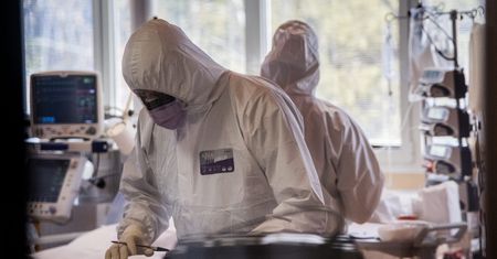 Nie ma komu leczyć, a ze Wschodu lekarze nie przyjadą. Zatrzymają ich koperty "wdzięcznych" pacjentów
