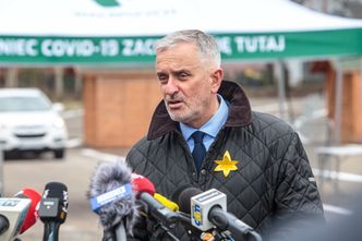 Prezydent Wałbrzycha dorabia w szpitalu. Zarobił setki tysięcy od początku roku