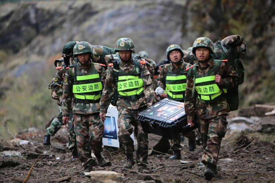 Szansa na wyciszenie tybetańskiego konfliktu. Chińskie i indyjskie wojska wycofują się z rejonu przygranicznego, gdzie dwa lata temu doszło do poważnego napięcia  