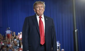 Cła weszły w życie. Kanada nie dogadała się z Trumpem