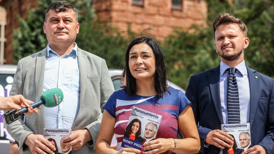 Konferencja polityków Porozumienia w Gdańsku. Od lewej: Piotr Zwara, Magdalena Sroka i Maciej Urbanek