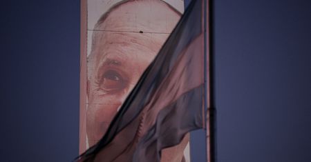 Franciszek przygotował się wcześniej. Mówił o szczegółach dokumentu