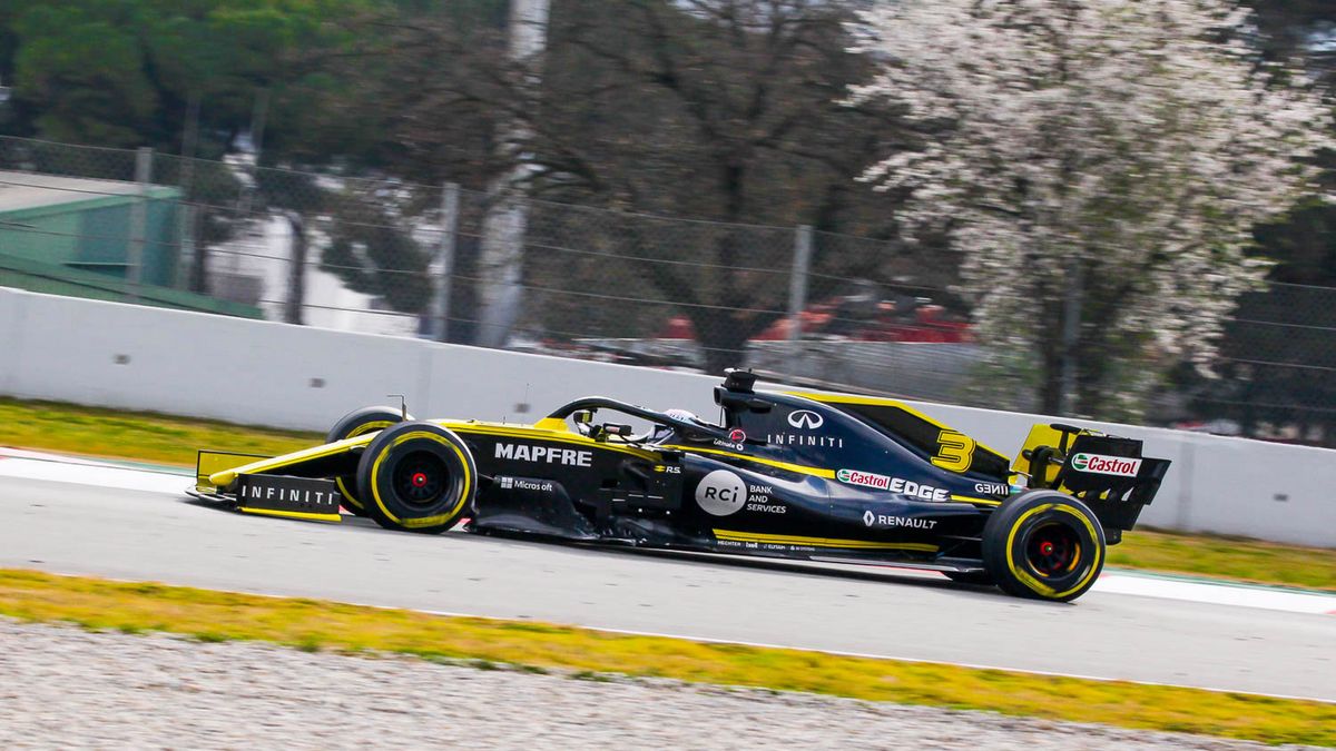 Daniel Ricciardo w trakcie wtorkowych jazd