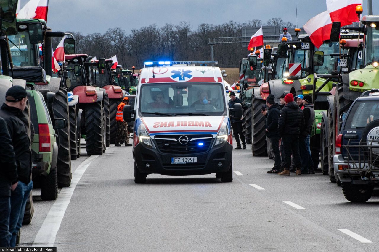 Wypadek na proteście. Potrącono policjanta (zdjęcie ilustracyjne)