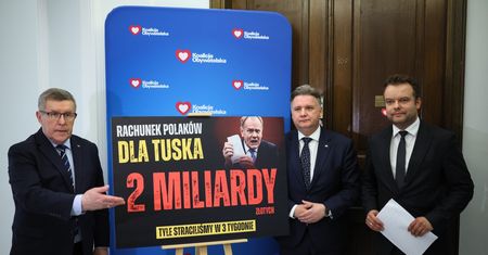 PiS grzmi w Sejmie. "Polacy zapłacili 2 mld za Tuska"