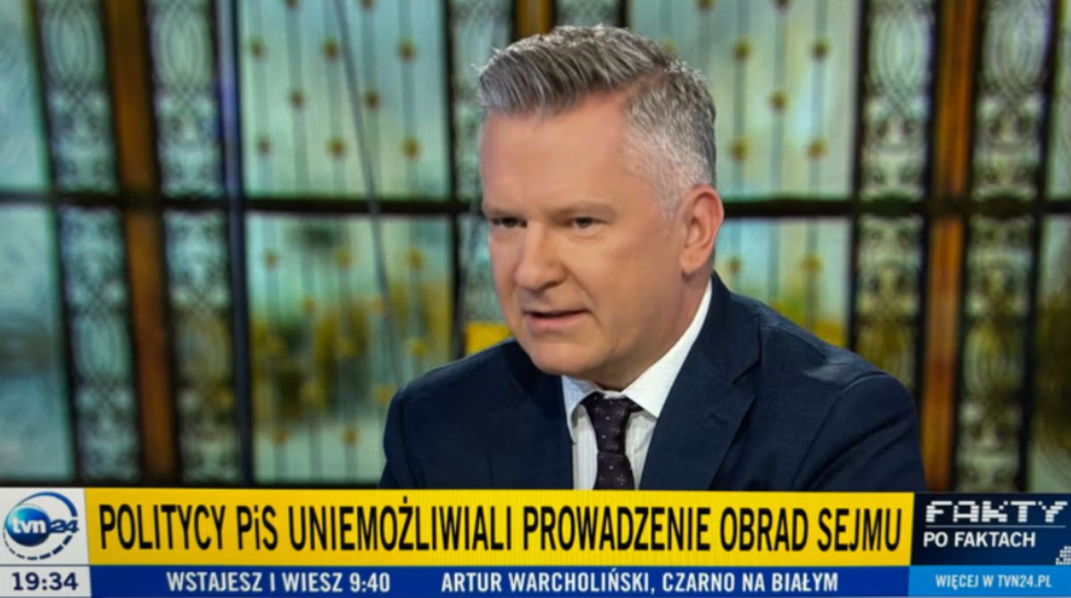 Grzegorz Kajdanowicz jest gospodarzem "Faktów" TVN
