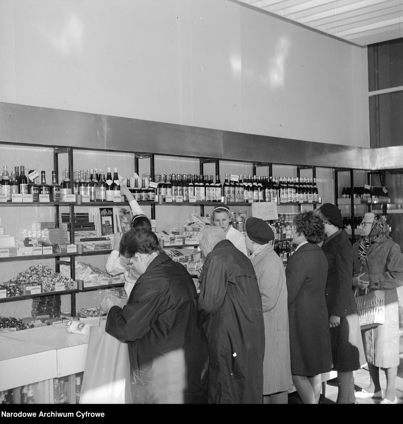 Sklep z alkoholem przy ul. Grójeckiej w Warszawie