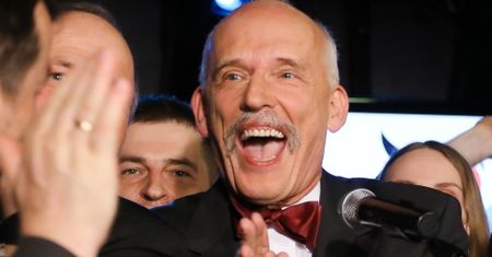 Dlaczego nie ma głosowania przez internet? Bo straciłyby PO i PiS, a zyskał Korwin-Mikke