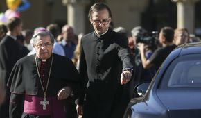 Kolejne miasta na froncie walki z "Klerem"