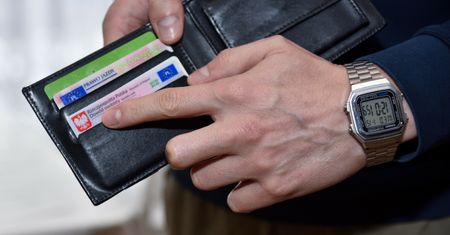 Najnowszy sondaż. Nie wszyscy Polacy znają szczegóły numeru PESEL
