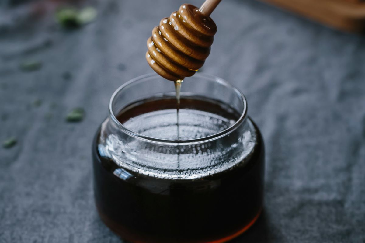 Few are aware of black honey, a treasure trove of health benefits