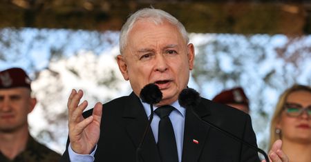 Jarosław Kaczyński zignorował 24 mln Polaków. Politycy PiS tłumaczą szefa